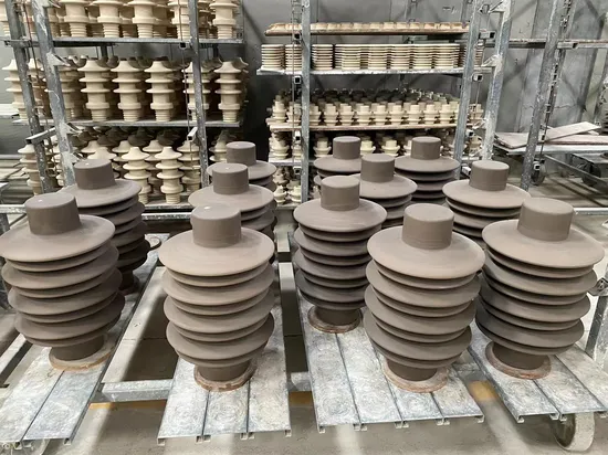 Porcelain Line Post Insulators for Transmission Lines
